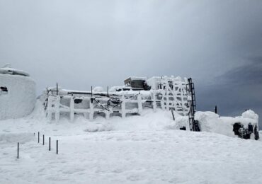 На високогір‘ї Карпат температура повітря -10°C