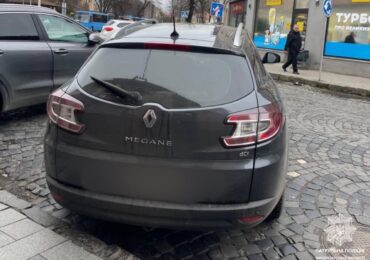 В Ужгороді виявили таксиста без ліцензії на здійснення перевезень