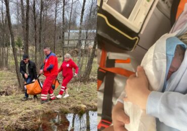 36-річна мешканка Хустщини народила свою восьму дитину в машині "швидкої"