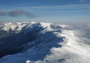 На високогір'ї Карпат температура повітря -4°C