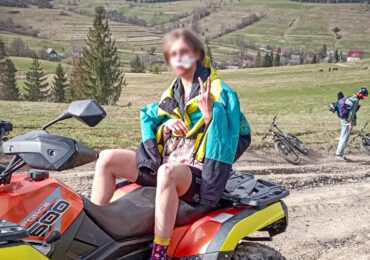 На Хустщині гірські рятувальники надали допомогу травмованій туристці