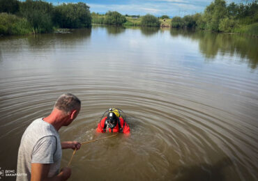 У водоймі на Берегівщині потонули двоє дітей