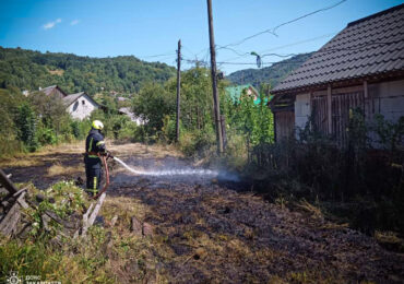 Впродовж чергової доби на Закарпатті горіла лише суха трава та чагарники