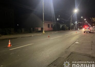 Поліція Ужгорода затримала водія, який скоїв наїзд на жінку та втік з місця події