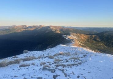 На високогір'ї Карпат температура повітря -3°C