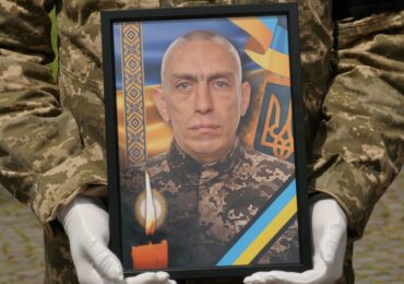 В Ужгороді попрощалися із 49-річним солдатом Віктором Мургою