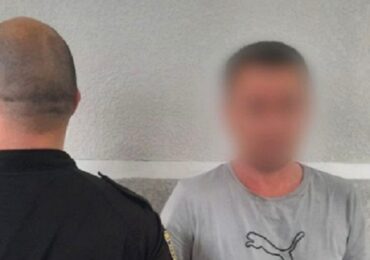 На Мукачівщині зловмисник обікрав будинок 62-річного чоловіка