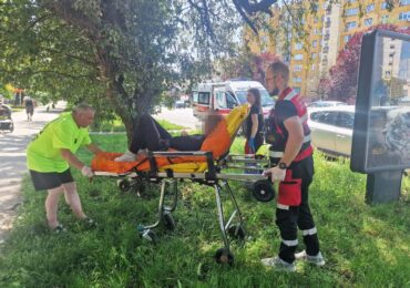 Алкоголь і спека: на виклик до жінки в Ужгороді довелося задіяти поліцію та медиків