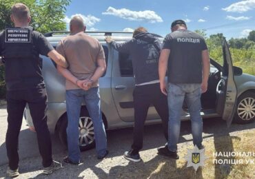 На Закарпатті викрили жителя Тернопільщини, який за 12 000$ переправляв чоловіків через кордон