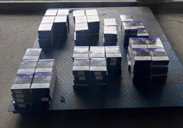 На кордоні з Угорщиною митники вилучили предмети правопорушення на понад мільйон гривень