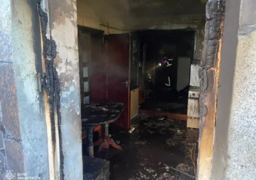 На Берегівщині горів житловий будинок