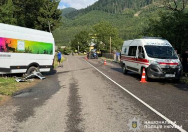 Поліцейські Закарпаття розслідують смертельну ДТП у селі Верхній Бистрий