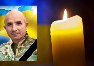 У Мукачеві попрощаються із полеглим Героєм Василем Богданом