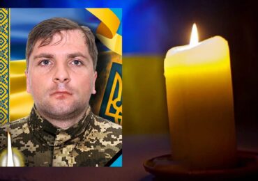 Завтра в Ужгороді проведуть в останню путь полеглого Героя Віталія Лакатоша