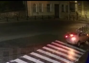 В Ужгороді водій без прав скоїв ДТП та втік