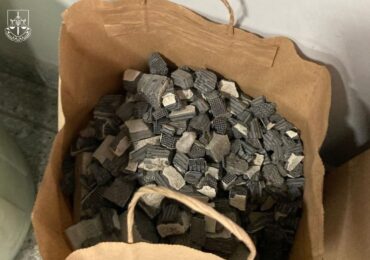 Спробу незаконного перевезення 2,2 тонни сировини з дорогоцінними металами викрили на митному посту «Мукачево»