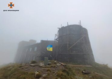На високогір'ї Карпат температура повітря +8°C