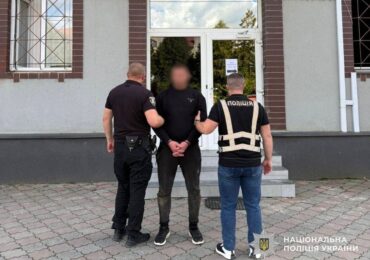 Поліцейські Виноградова затримали переправника військовозобов’язаних через кордон