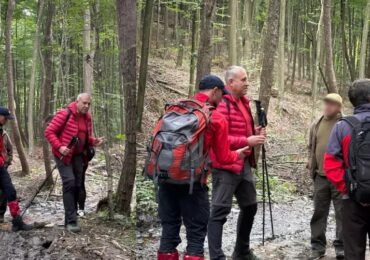 На Ужгородщині рятувальники допомогли чоловікові який заблукав у лісі, збираючи гриби