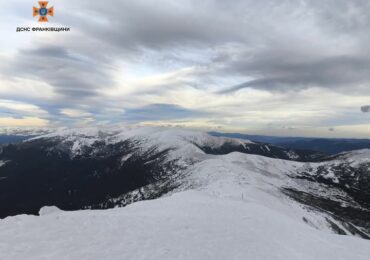 На горі Піп Іван Чорногірський – штормовий вітер