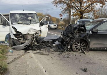 На Берегівщині у ДТП постраждали п’ятеро людей, серед них дитина