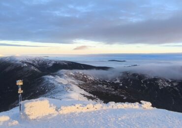 На високогір'ї Карпат температура повітря -2°C