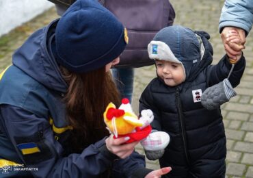 На Закарпаття прибув черговий евакуаційний потяг