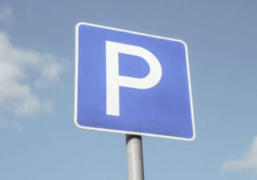 З 1 грудня у Мукачеві запрацюють дві платні парковки