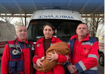 На Виноградівщині медики врятували маму і немовля