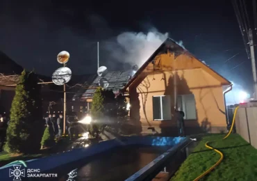 На Хустщині горів житловий будинок