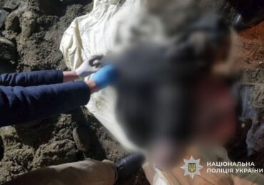 Змінив зовнішність та жив під чужим іменем: розшукали закарпатця, який жорстоко вбив батька та втік