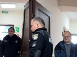 На Закарпатті засудили вітчима і матір за систематичне ґвалтування 12-річної дівчинки