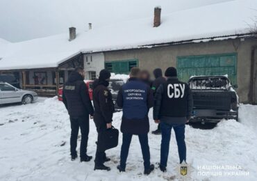 Викрили мешканця Ужгородщини на незаконному продажі гуманітарних авто для ЗСУ