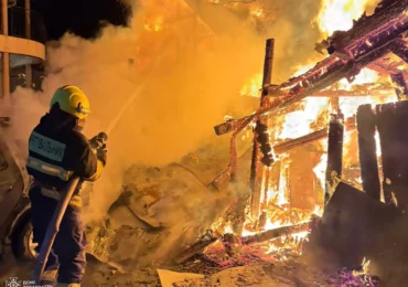 Ужгородські вогнеборці ліквідували пожежу в двох господарських спорудах