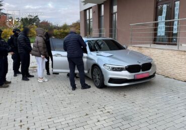 На Закарпатті судитимуть учасників організованої групи, які займалися збутом наркотиків і переправленням військовозобов’язаних