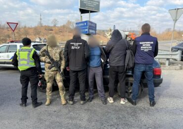 62-річний житель Івано-Франківщини збирався переправити в Румунію свого 25-річного земляка