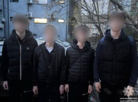 В Ужгороді неповнолітні стріляли з пневматичної зброї