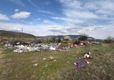 На Закарпатті виявили масштабні стихійні сміттєзвалища у трьох громадах
