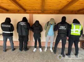На Закарпатті затримали підозрюваного у переправленні чоловіків через кордон