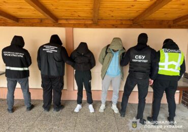 На Закарпатті затримали підозрюваного у переправленні чоловіків через кордон