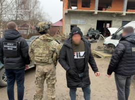 На Закарпатті чоловік продав автомобілі, ввезені як «гуманітарна допомога» для ЗСУ