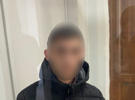 На Закарпатті взято під варту чоловіка, який намагався «заробити» на підключенні Starlink для окупантів