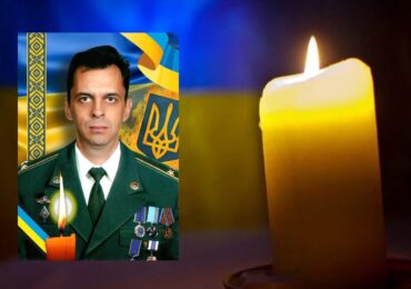 Заватра в Ужгороді попрощаються із полеглим Героєм Олександром Сахнюком