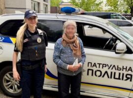 Ужгородські поліцейські розшукали та повернули додому 76-річну жінку