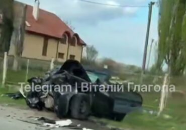 На в'їзді в Берегове легковик зіштовхнувся з вантажівкою