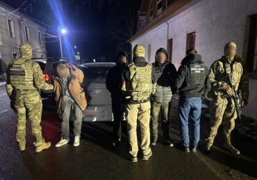 На Закарпатті затримали ділка, який переправляв через кордон військовозобов'язаних