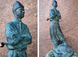 В Ужгороді відкрили міні-скульптуру Юрію Кульчицькому