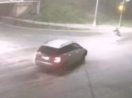 ДТП в Ужгороді: мотоцикліст перелетів через авто