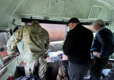 У Чопі машиніст потяга намагався приховано вивезти сигарети до Угорщини