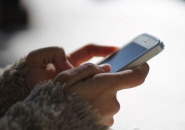 На Мукачівщині 12-річна школярка поширила інтимне відео чоловіка серед учнів